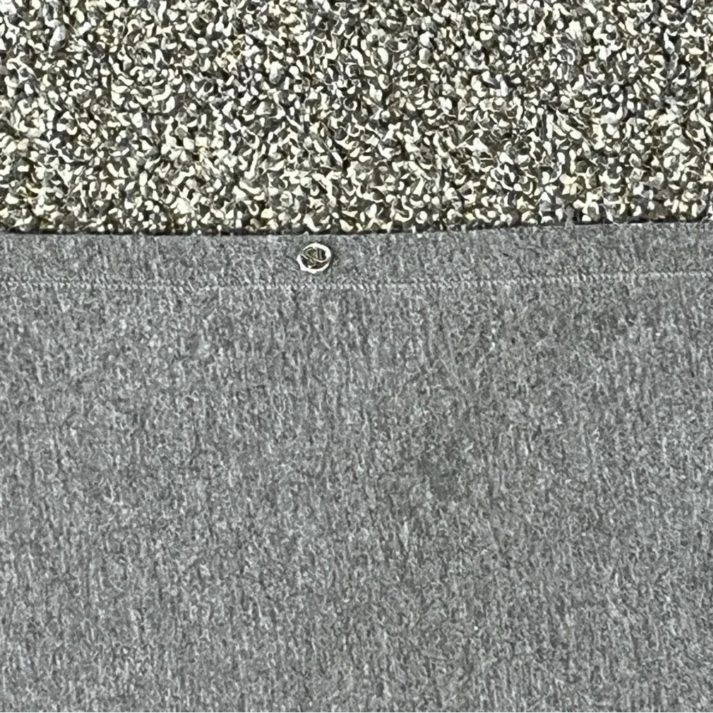 lululemon athletica Gray Infinity Scarf - Picture 6 of 8